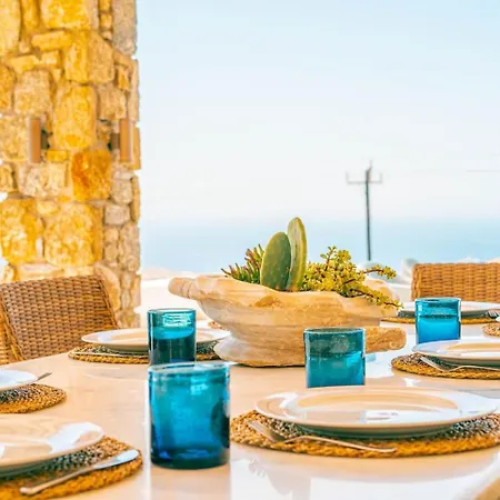 Cocos Super Paradise Beach (Mykonos)