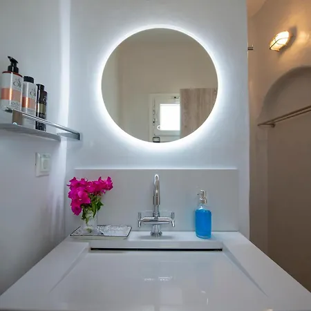 Cocos * Super Paradise Beach (Mykonos)