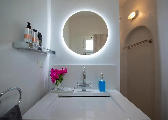 Cocos * Super Paradise Beach (Mykonos)