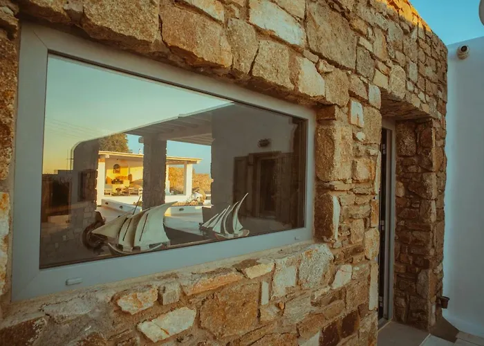 Cocos Villa Super Paradise Beach (Mykonos)