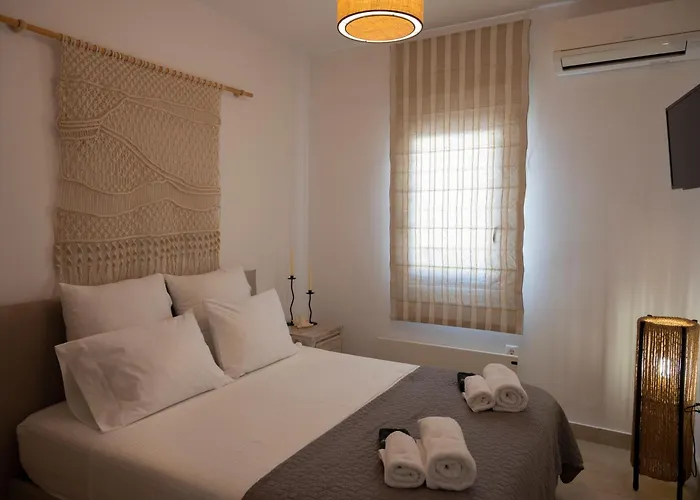 Cocos Villa Super Paradise Beach (Mykonos)